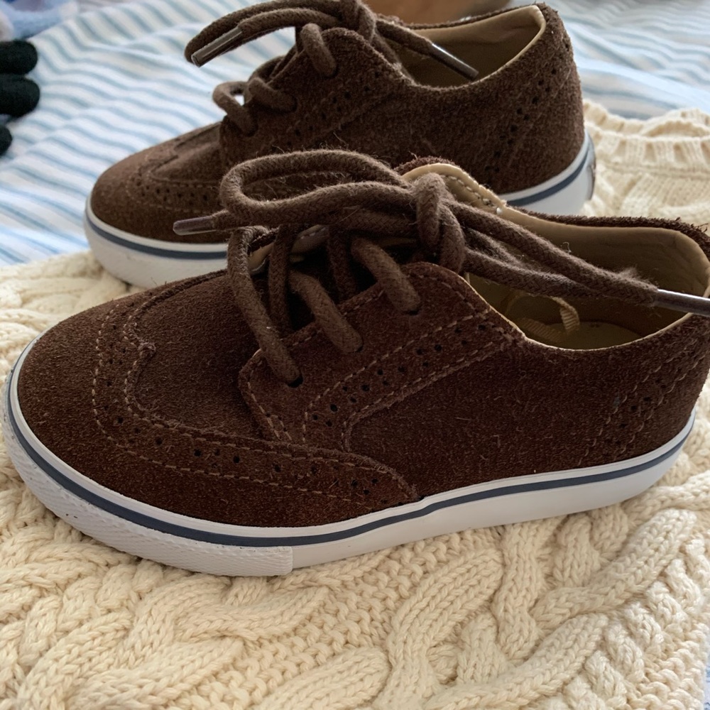 Brown Suede Wing Tip Dress Sneaker Shoes *NEW